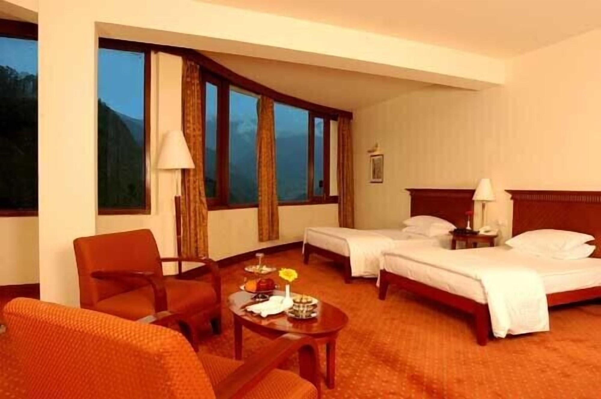 The Royal Plaza Gangtok Hotel Exterior photo